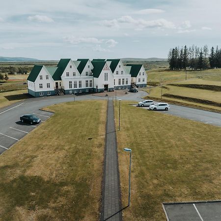 Heradsskolinn Historic Guesthouse Laugarvatn Exterior foto